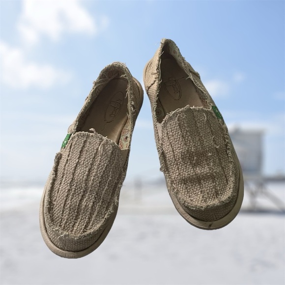 Sanuk Shoes - Sanuk Beige Women's Flats Distressed Look
